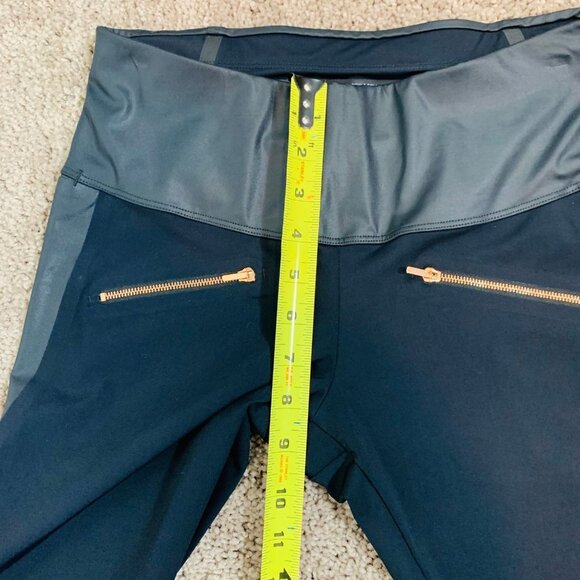 A DAY Black Leggings style BAL-BLK-00SM ZIPPERED POCKETS - Picture 4 of 16